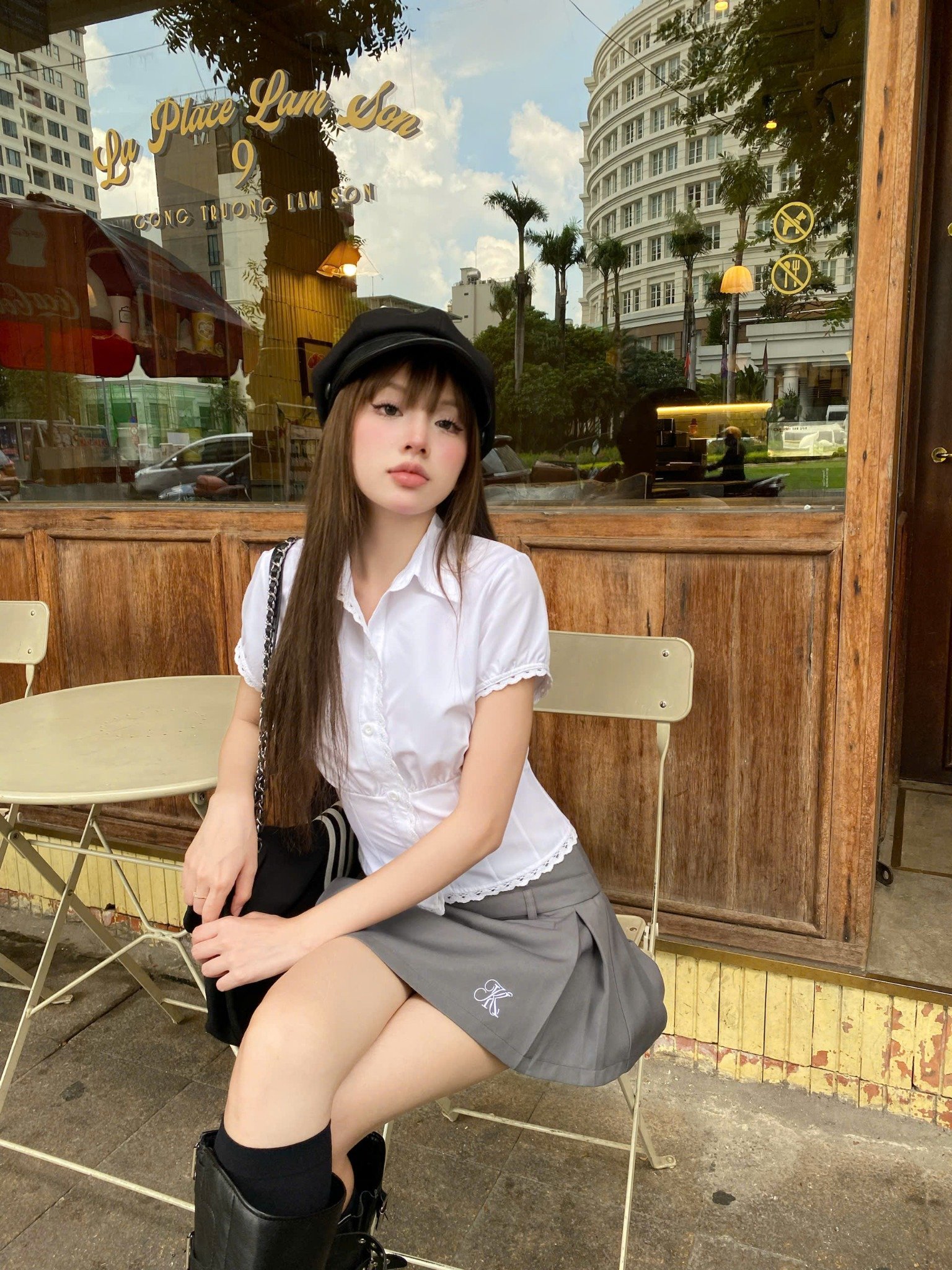  Áo sơ mi trắng phối ren Kara tay ngắn cộc 