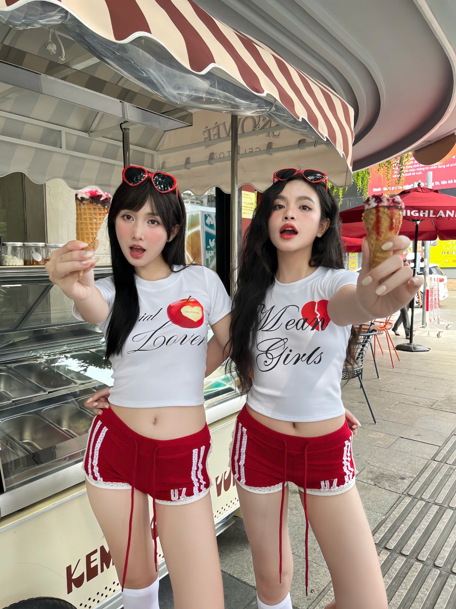  Quần short thun phối ren HyunA hình thêu số 07 