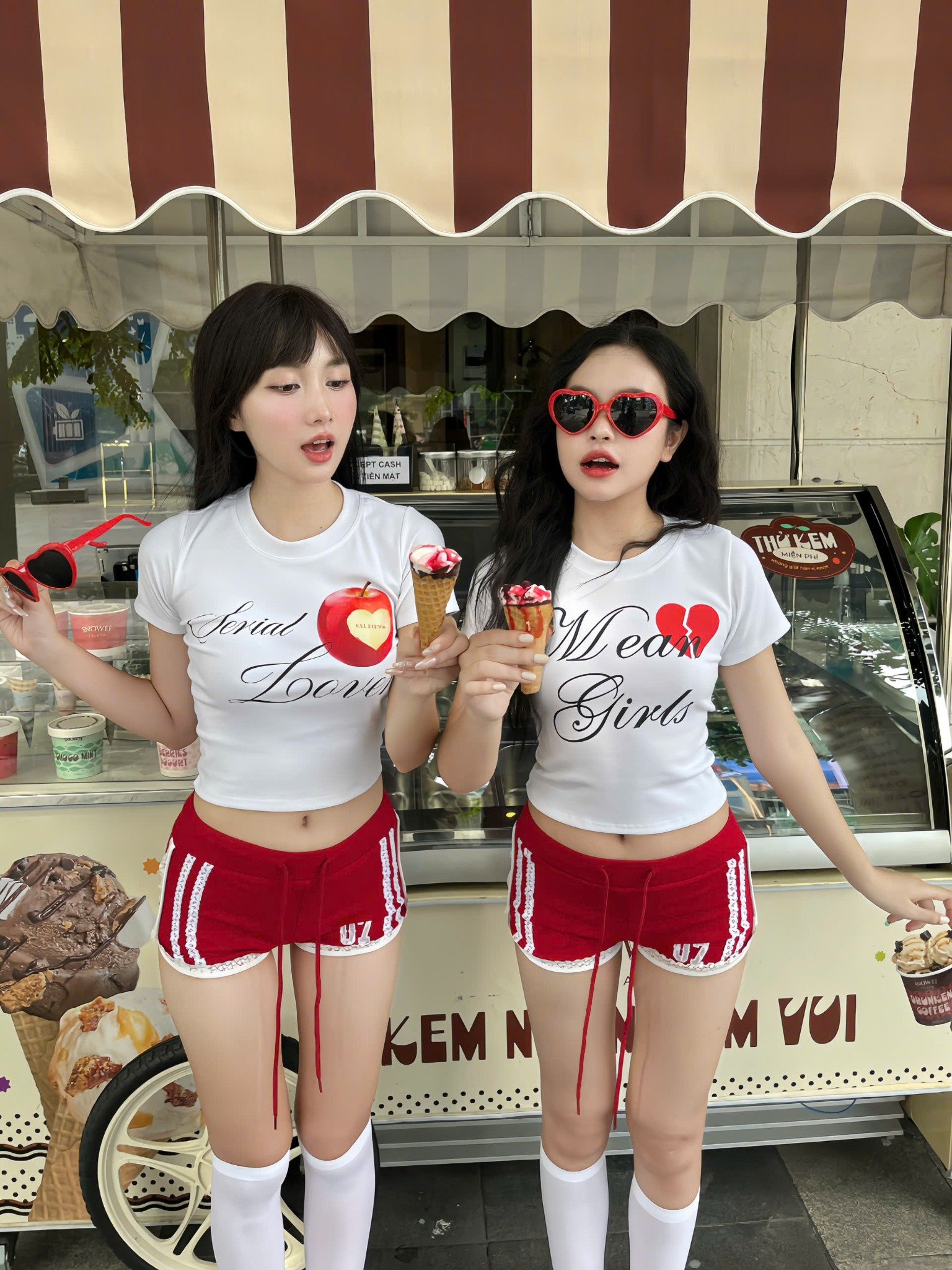 Quần short thun phối ren HyunA hình thêu số 07 
