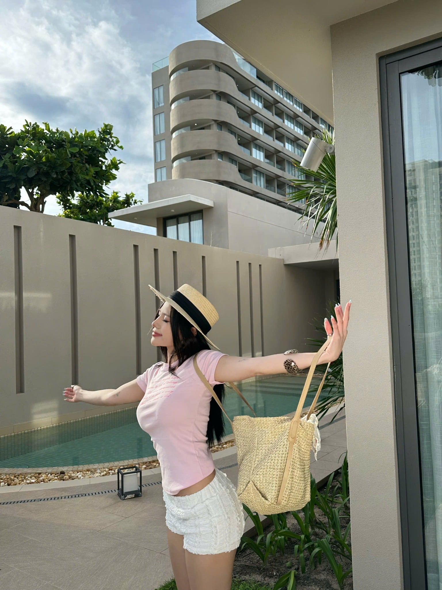  Quần short phối ren cạp thấp tôn dáng GINY - KILLSYSTEM 