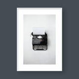  VINTAGE TYPEWRITER 