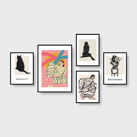  WOMEN FIGURES SET 