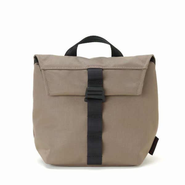  Túi đựng máy ảnh Artisan & Artist Red Label RDP-NY300 