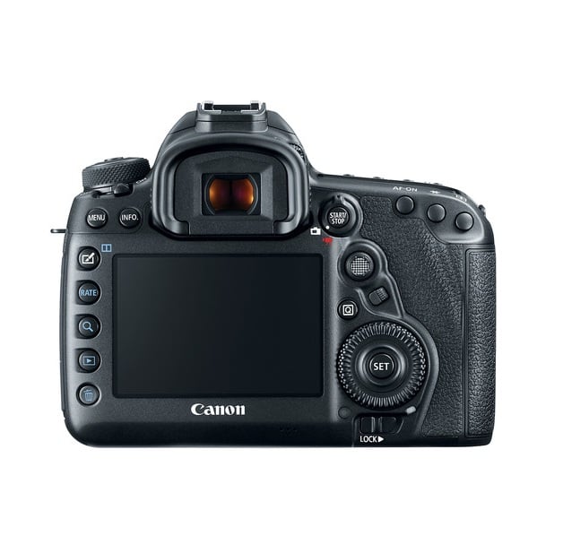 canon 5d mark 4 flash