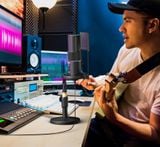  Mic Thu Âm USB Cardioid RGB Comica STA U2D 