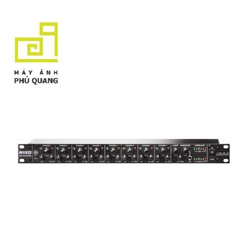  Mixer 1U Rackmount 6 kênh 