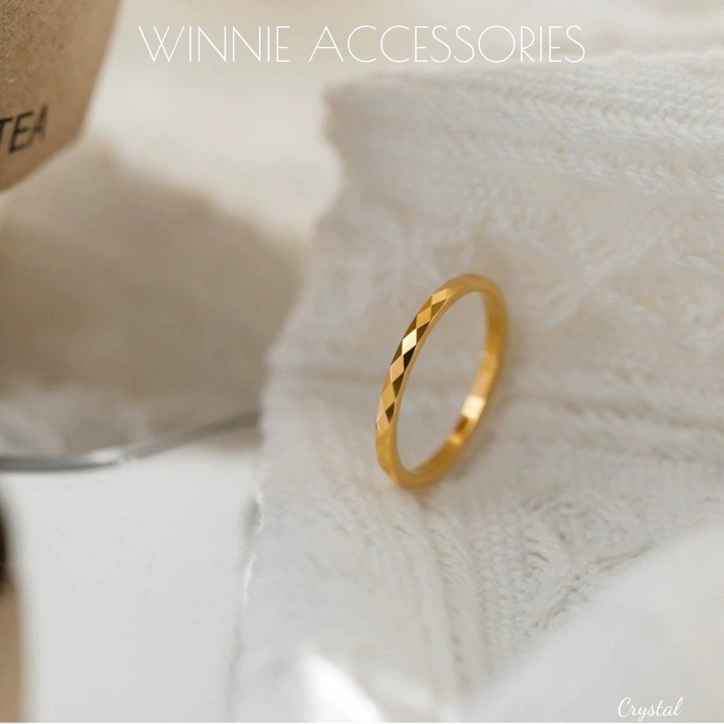  Nhẫn titan Crystal VG 