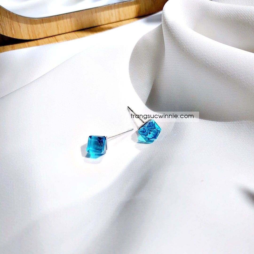  Hoa tai titan Swarovski Sapphire 