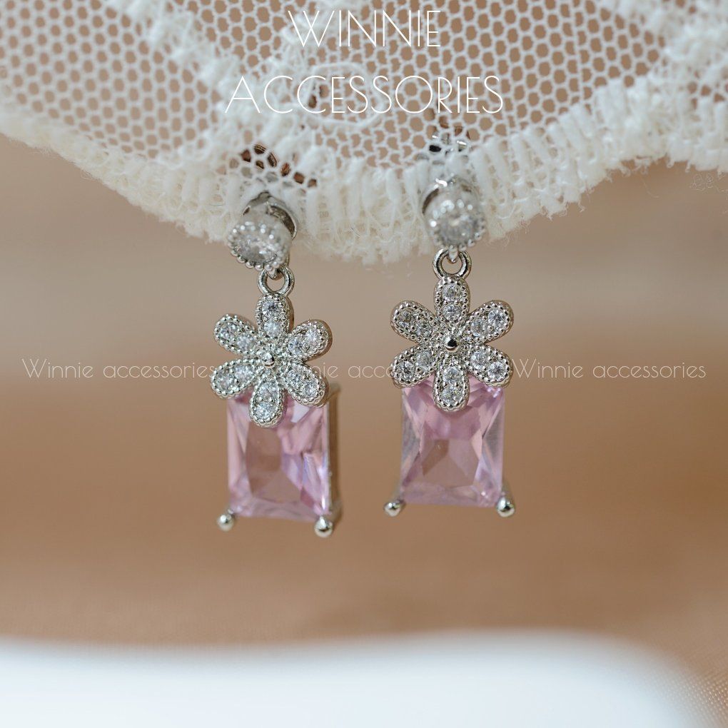  Hoa tai titan Pink Zircon flower 