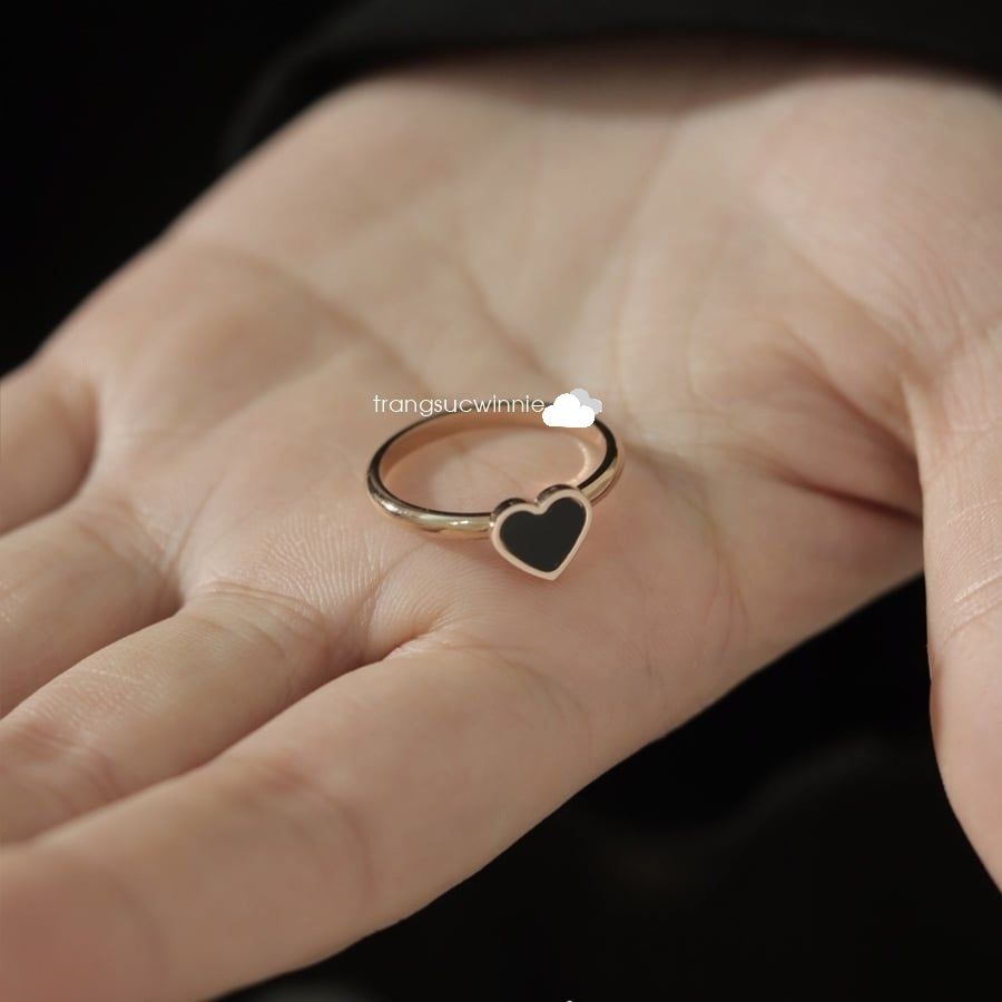  Nhẫn titan tim Đen 