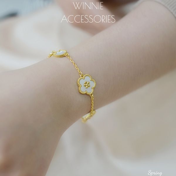  Lắc tay Titan Spring 