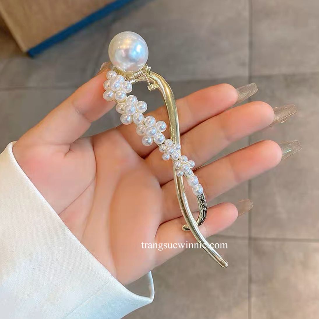  Kẹp ngang Hoa ngọc 