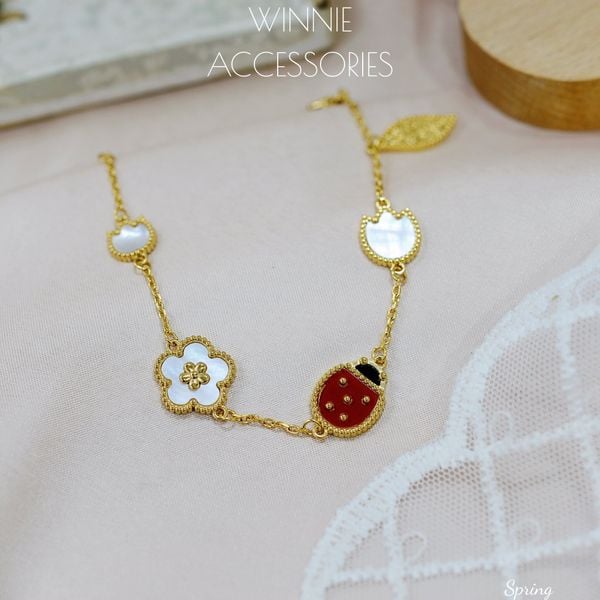  Lắc tay Titan Spring 