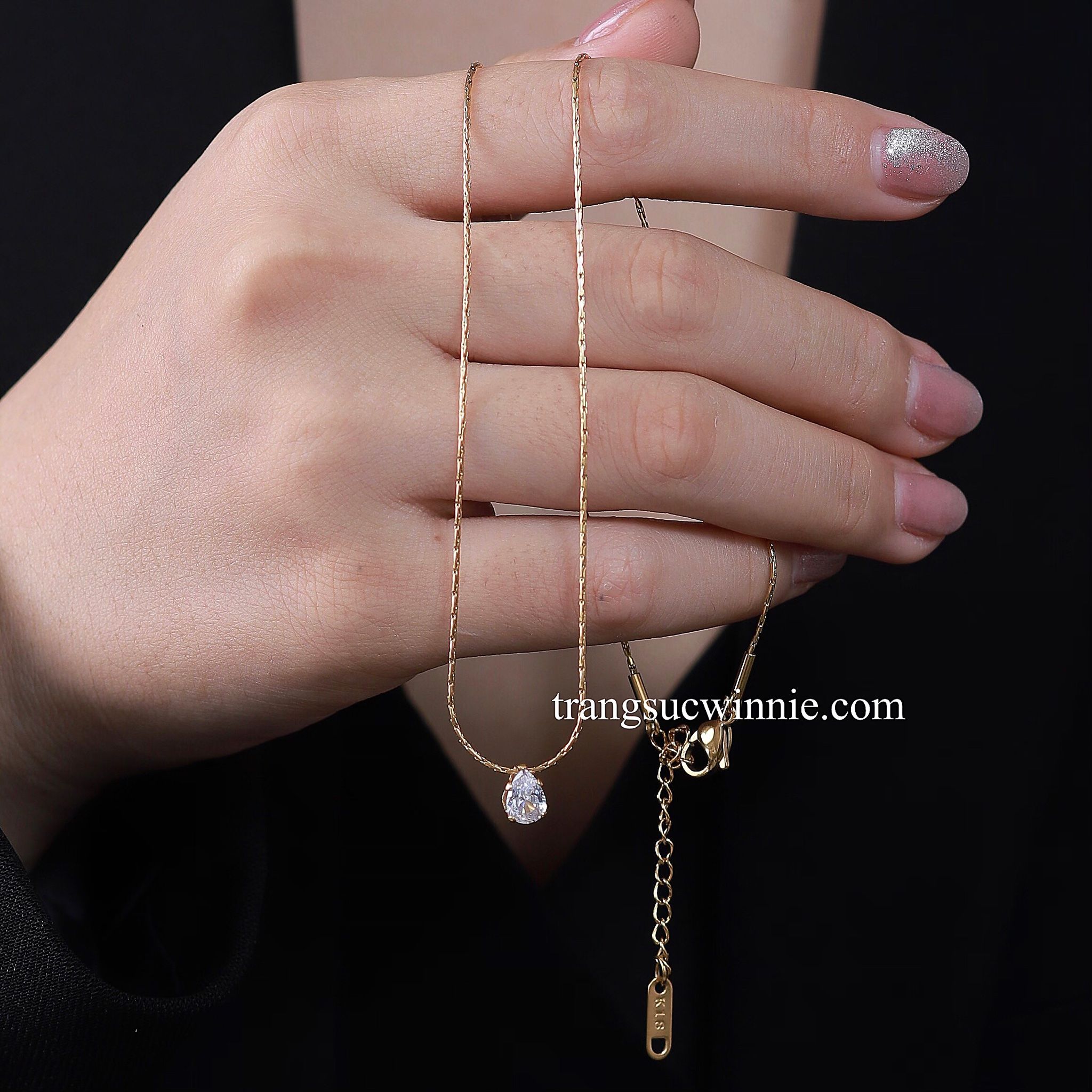  Dây chuyền titan Jenny Drop 