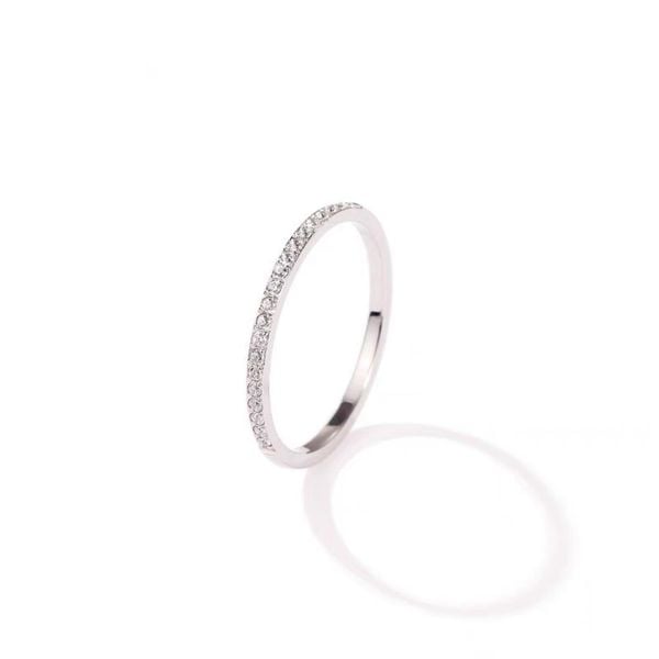  Nhẫn titan viền đá mảnh B 