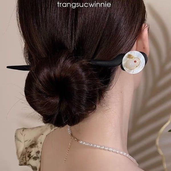  Trâm gỗ thỏ ngọc trăng 