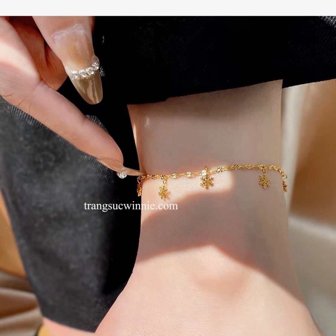  Lắc chân titan Hoa tuyết VG 