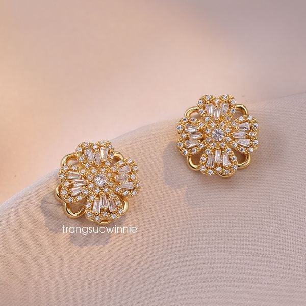  Hoa tai titan Clover đá VG 