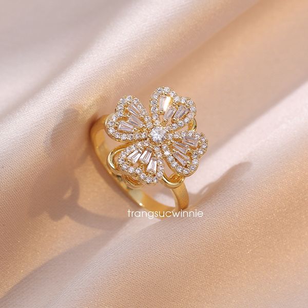  Nhẫn titan Clover đá VG 