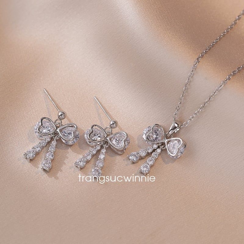  Dây chuyền titan Nơ Tòn ten 