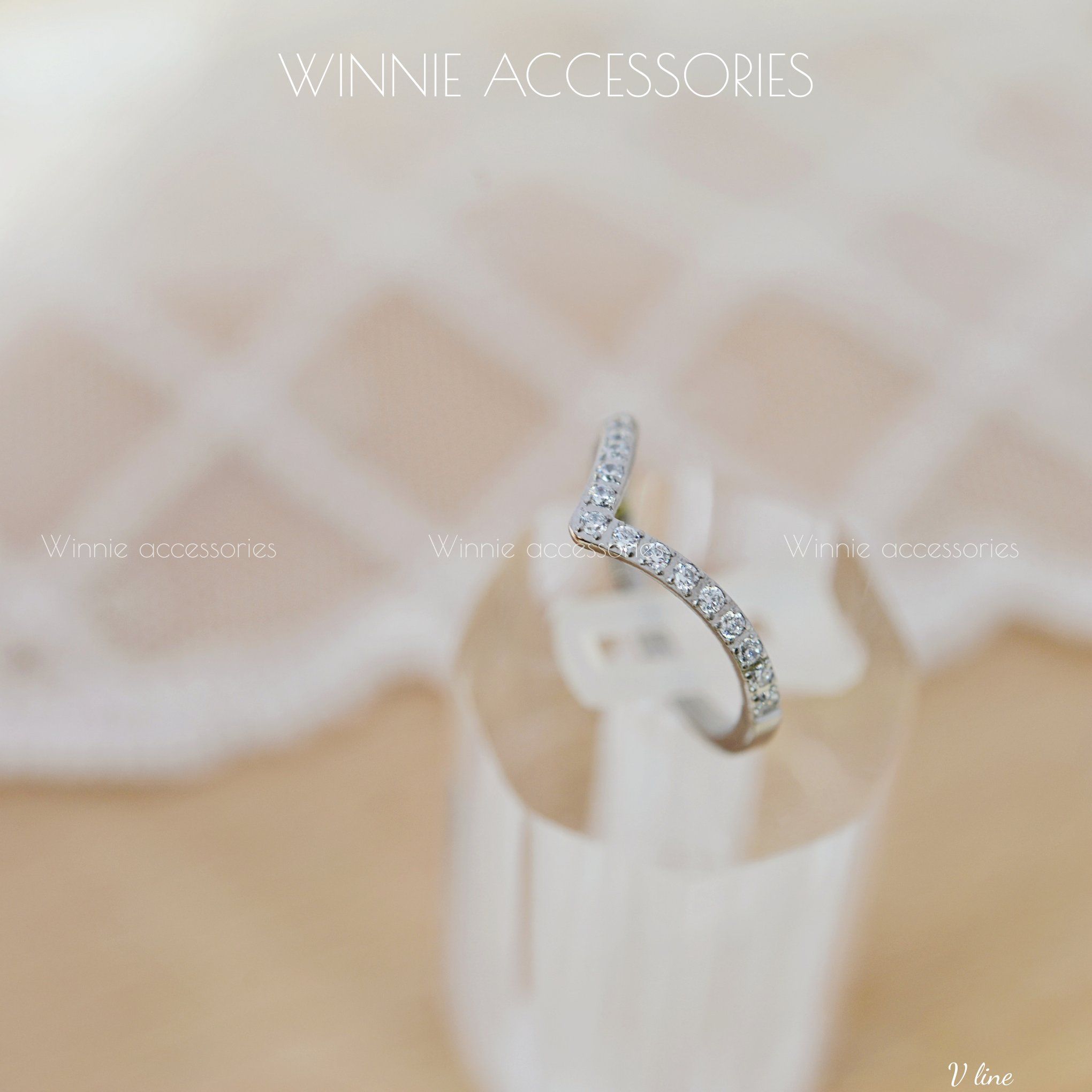  Nhẫn titan V line B 