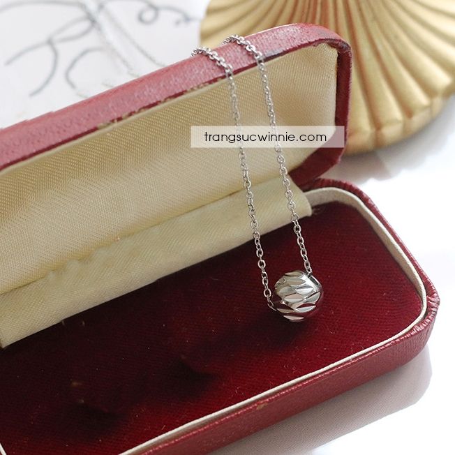 Dây chuyền titan Charm B 