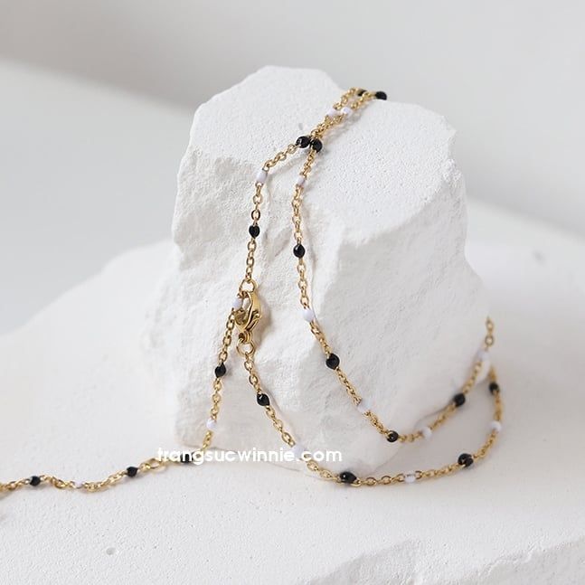  Dây chuyền titan Choker hạt đen 