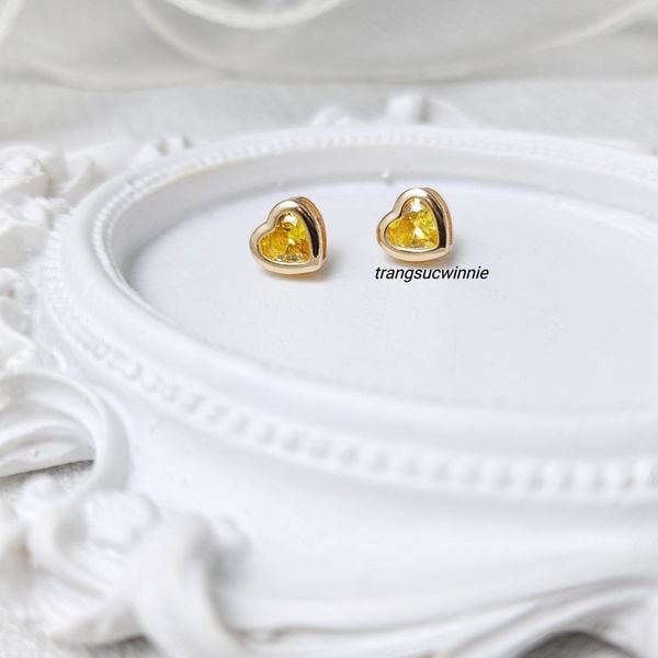  Hoa tai titan Color heart Vàng 
