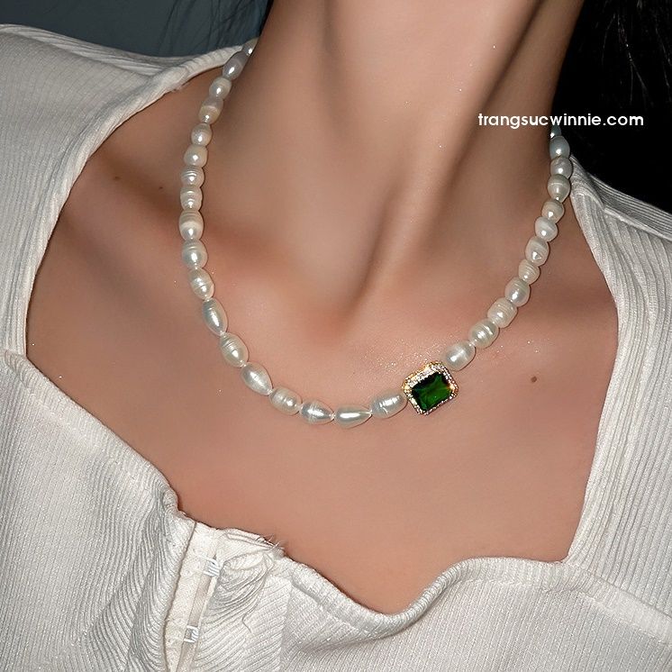  Dây chuyền Ngọc trai lục bảo 