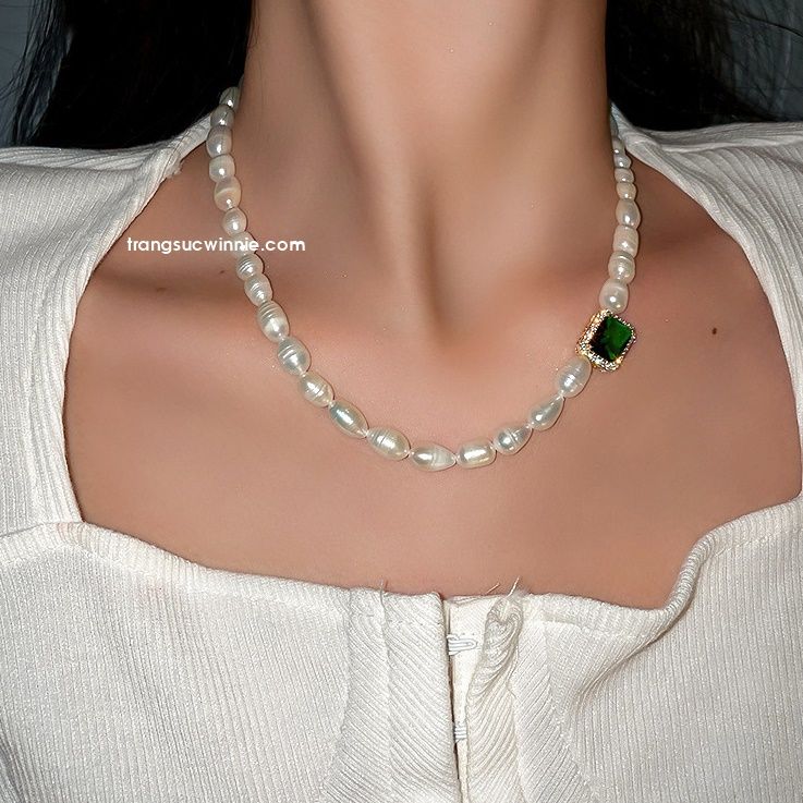  Dây chuyền Ngọc trai lục bảo 
