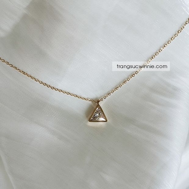  Dây chuyền titan Tam giác đá VG 