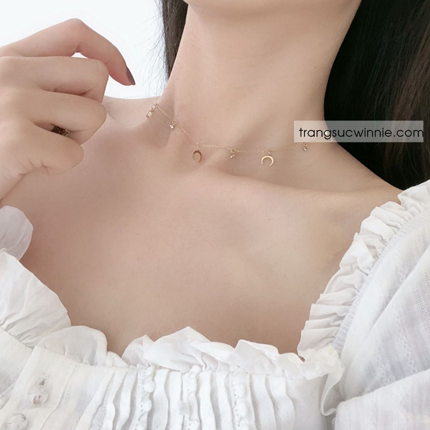  Dây chuyền titan Tiny Cresent 