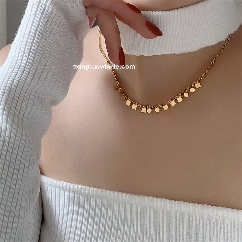  Dây chuyền titan vuông mảnh 