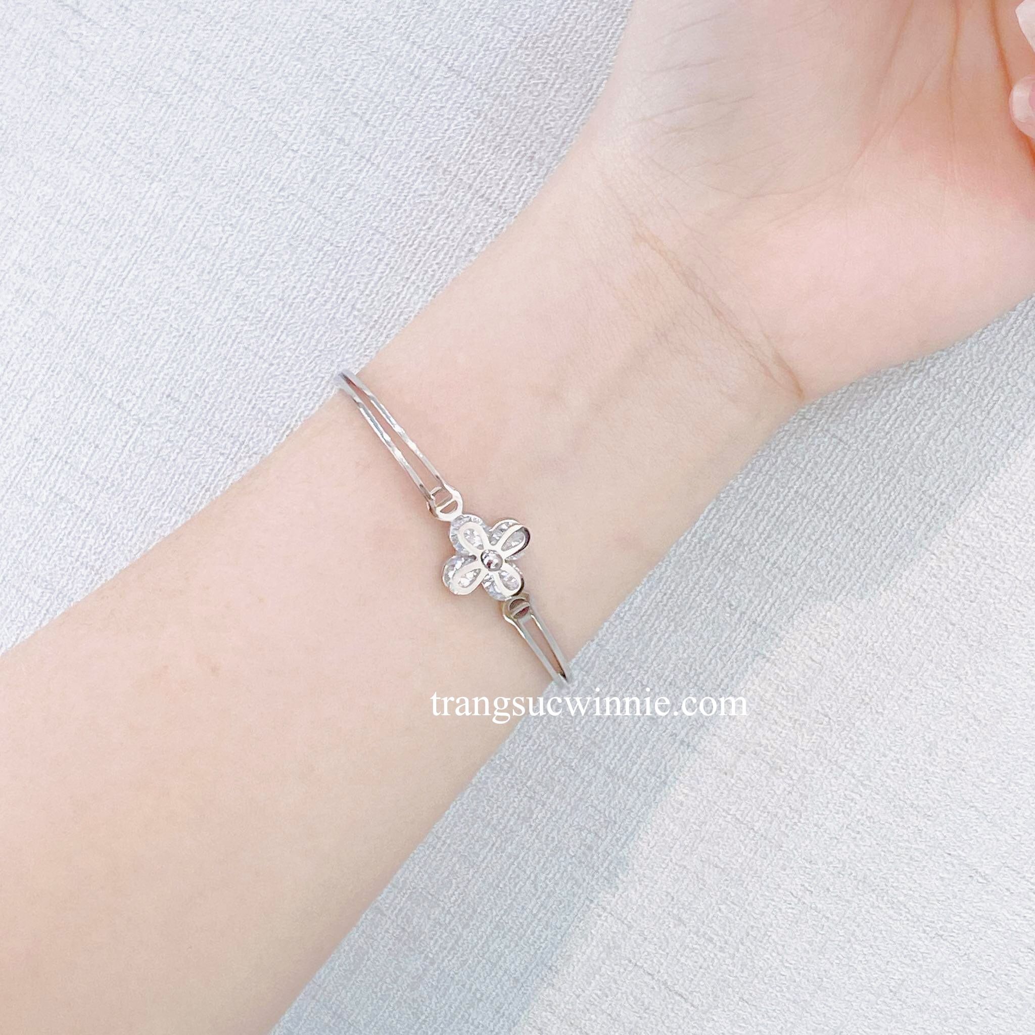  Vòng tay titan Hoa đá B 