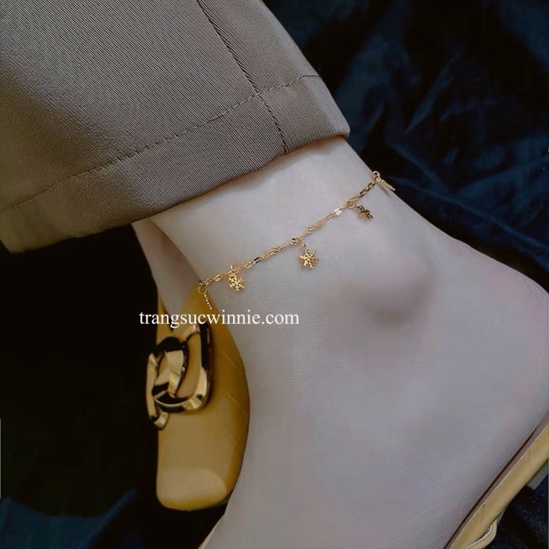  Lắc chân titan Hoa tuyết VG 