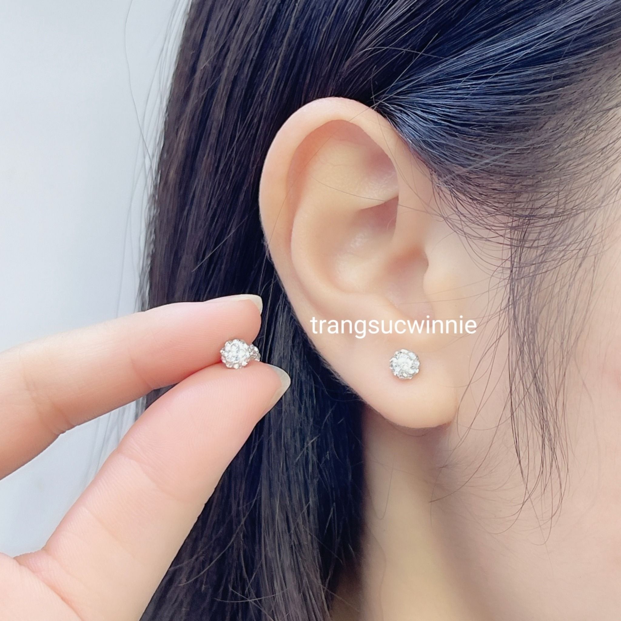  Hoa tai titan Bi Kim cương trắng 