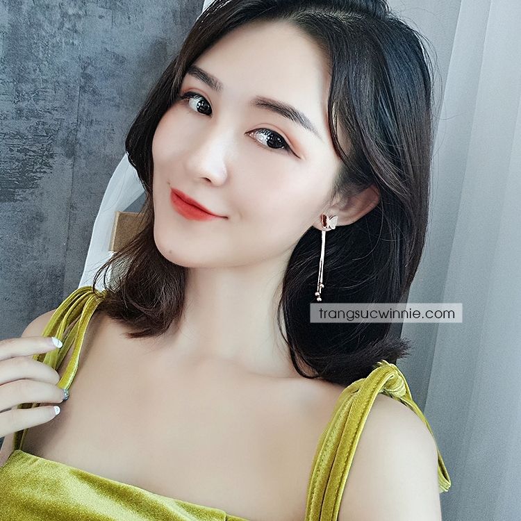  Hoa tai titan bướm bi 