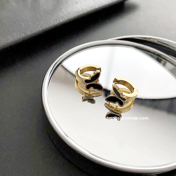  Hoa tai titan Bướm Đen 