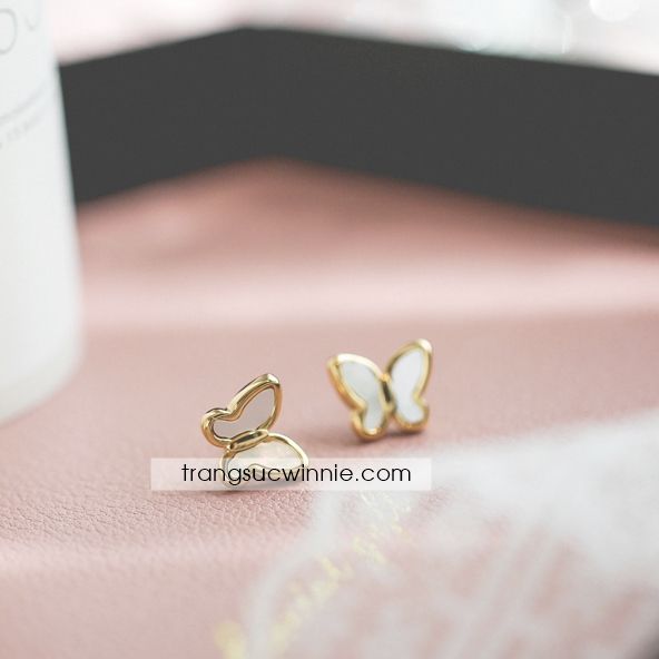  Hoa tai titan Bướm xà cừ 