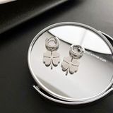  Hoa tai titan Clover sọc B 