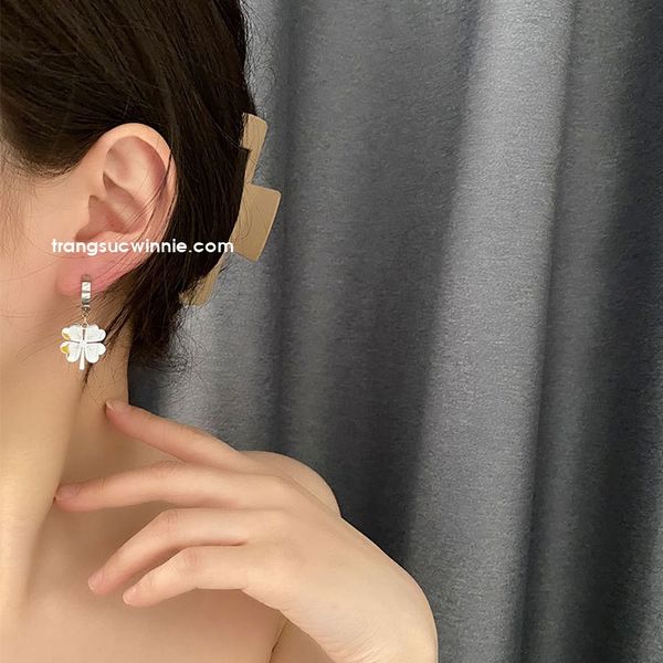  Hoa tai titan Clover sọc B 