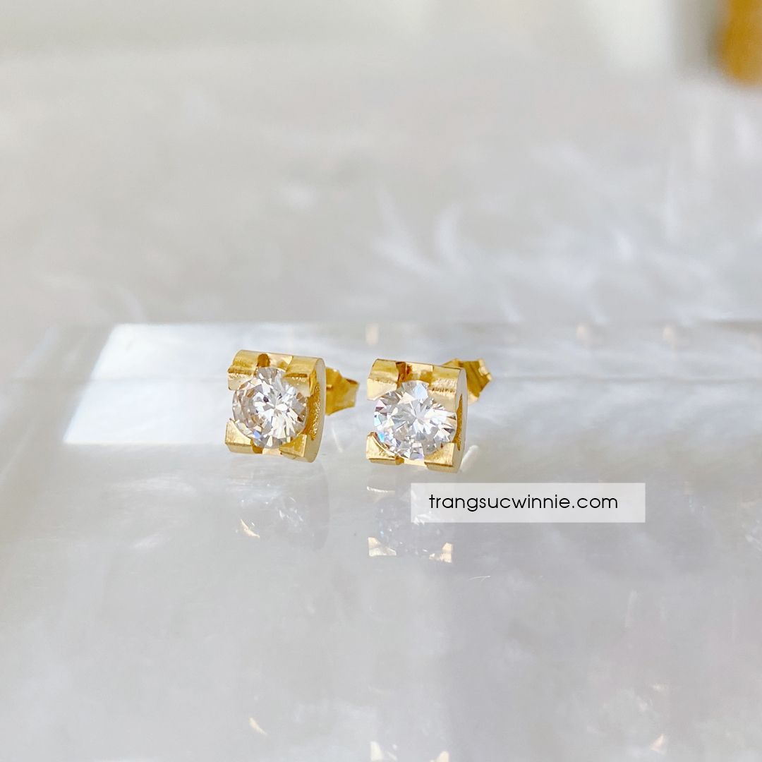  Hoa tai titan Đá vuông VG 