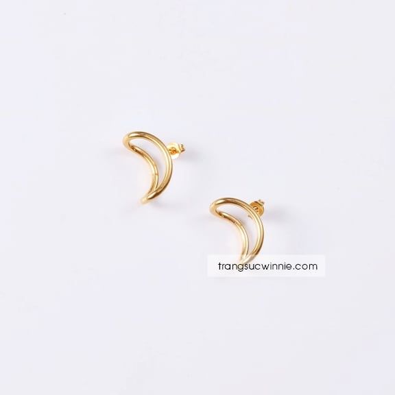  Hoa tai titan Earcuff 