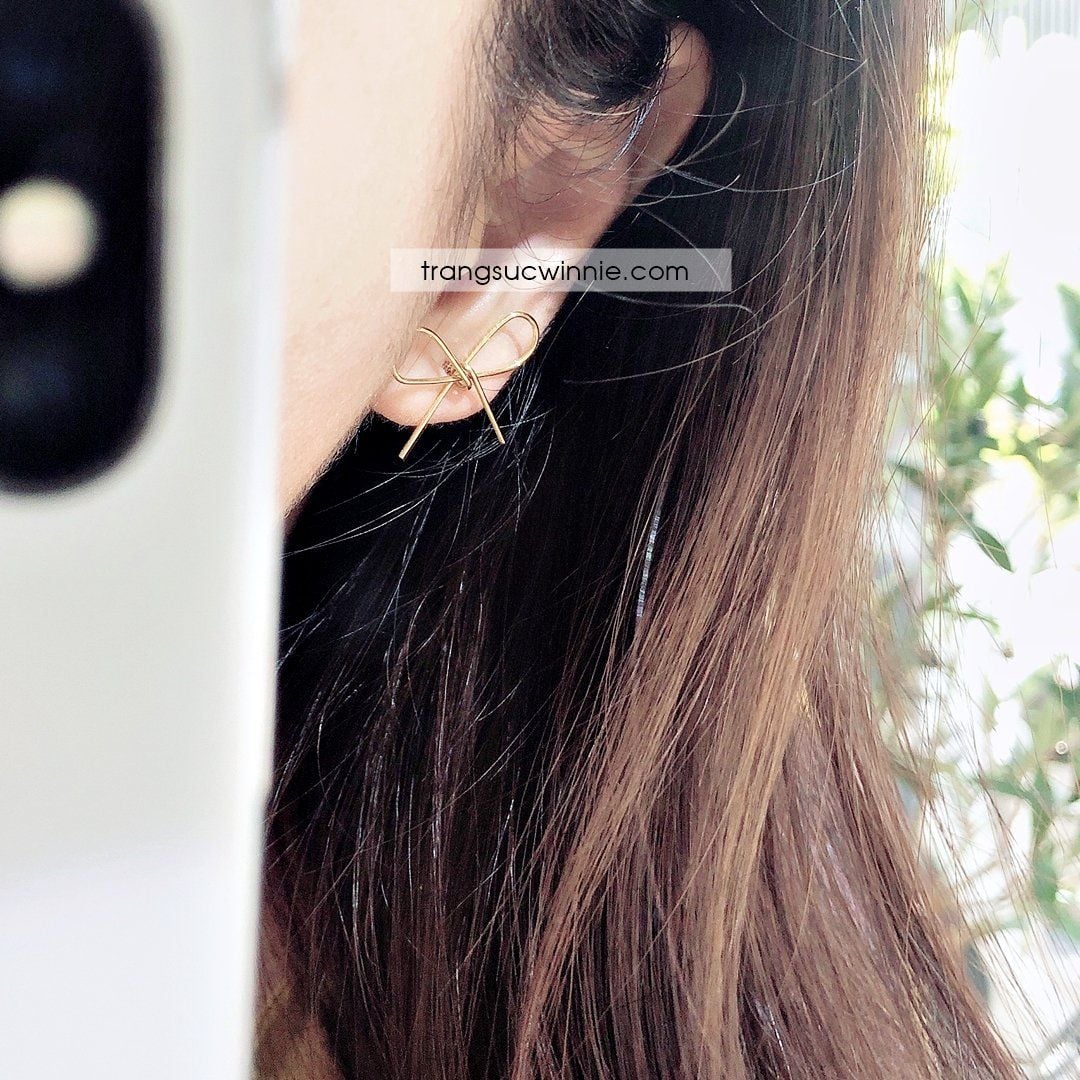  Hoa tai titan nơ VG 