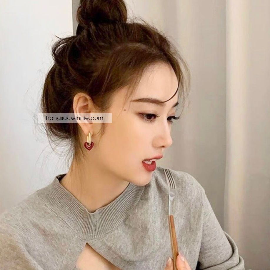  Hoa tai titan Red heart 