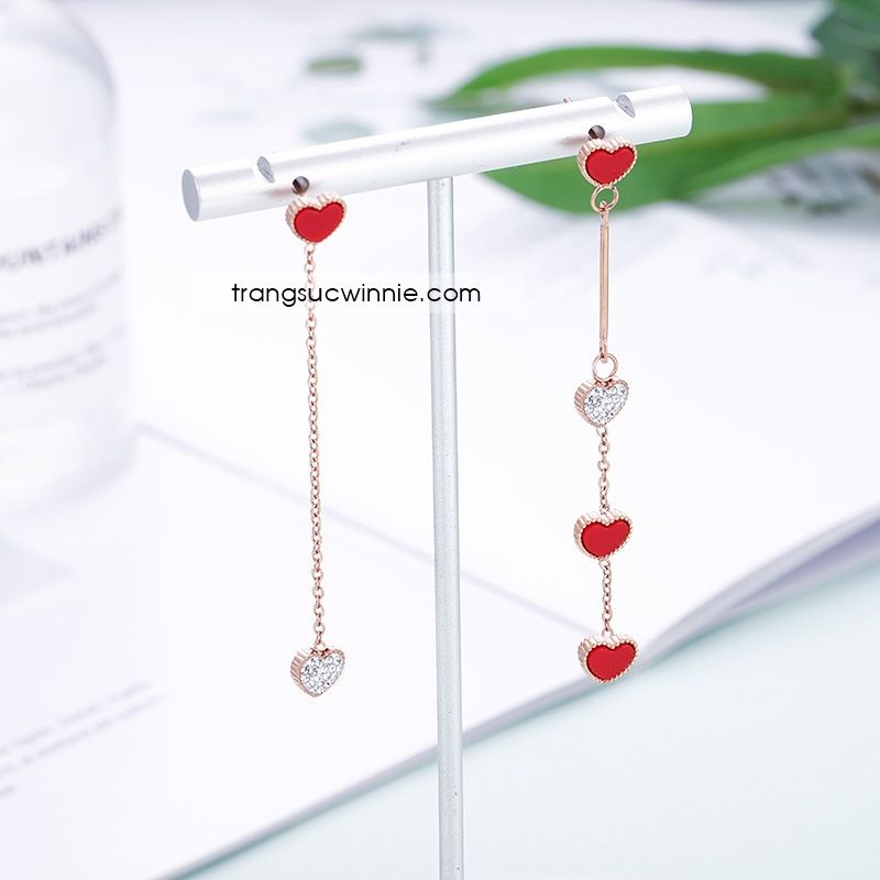  Hoa tai titan Red Heart dây 