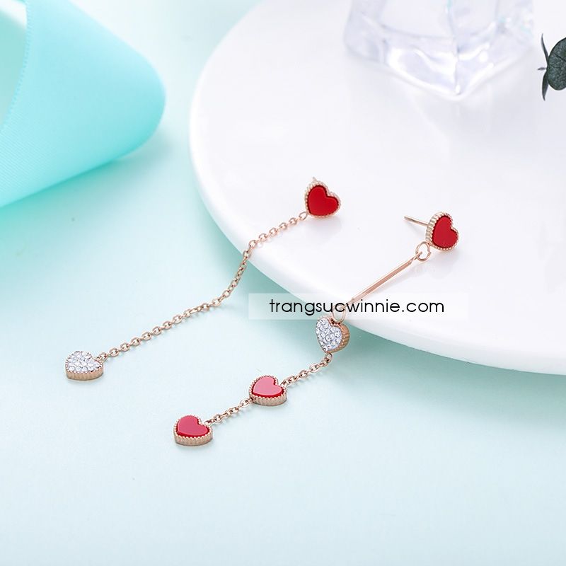  Hoa tai titan Red Heart dây 