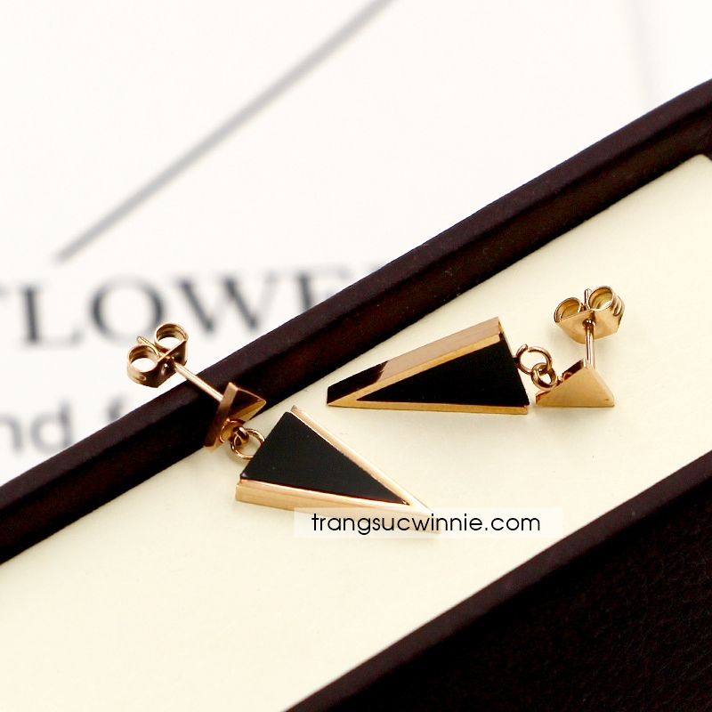  Hoa tai titan Tri tt 