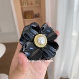  Kẹp nửa Hoa 4 cánh đen 