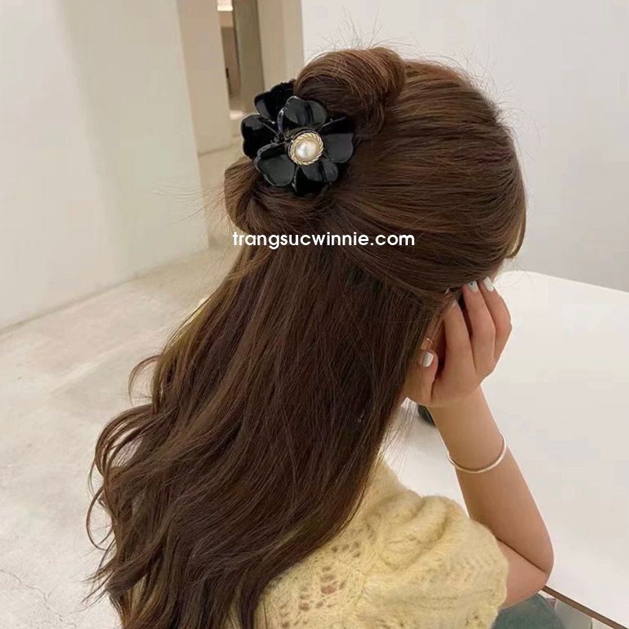  Kẹp nửa Hoa 4 cánh đen 